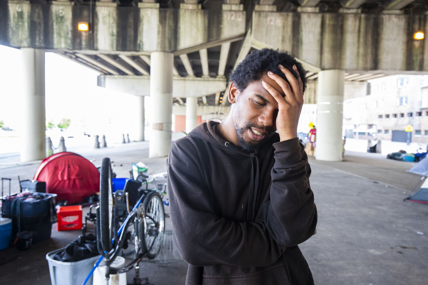NO.homeless.adv.01.JPG